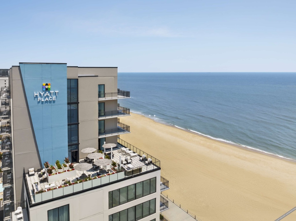 Beach & Waterfront