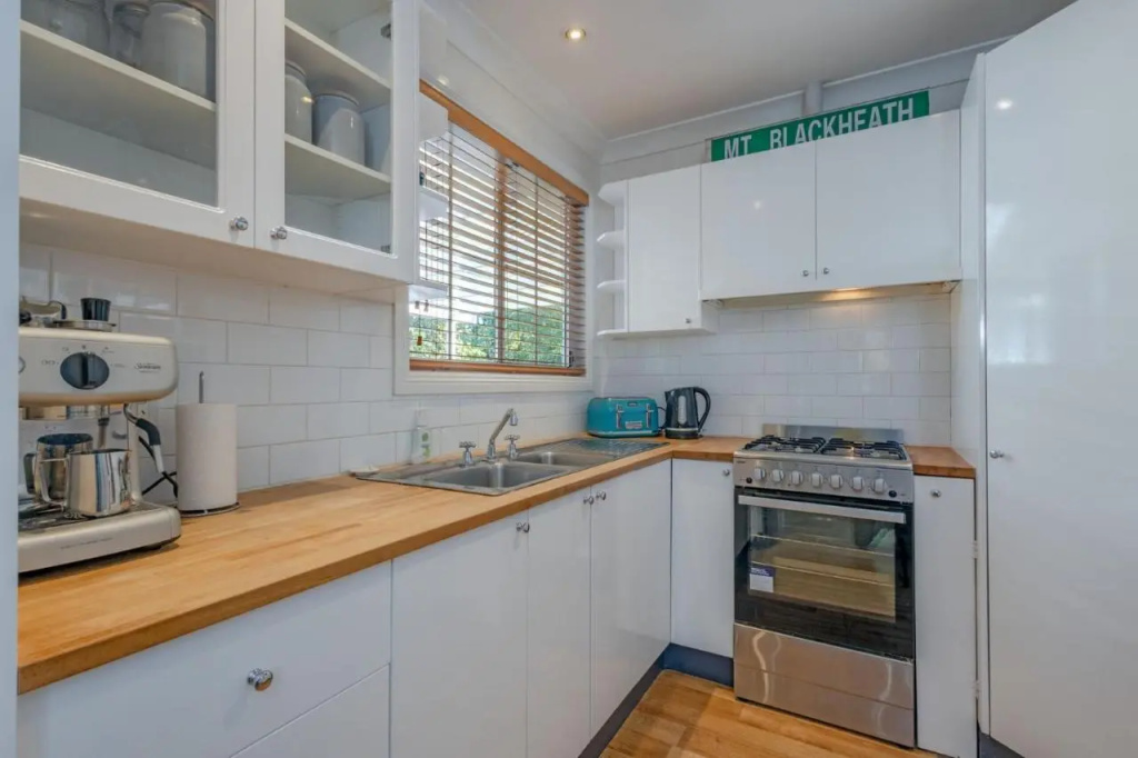 Swanbrook — 3