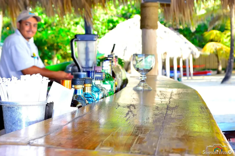 Arenas Beach Hotel - Général