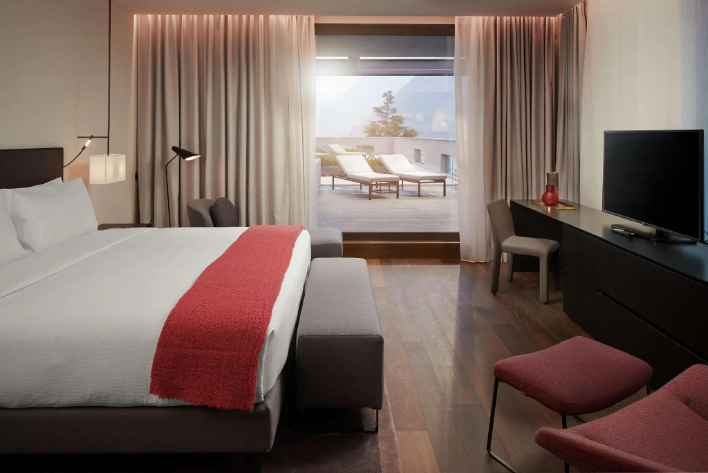 Presidential Rooftop Suite