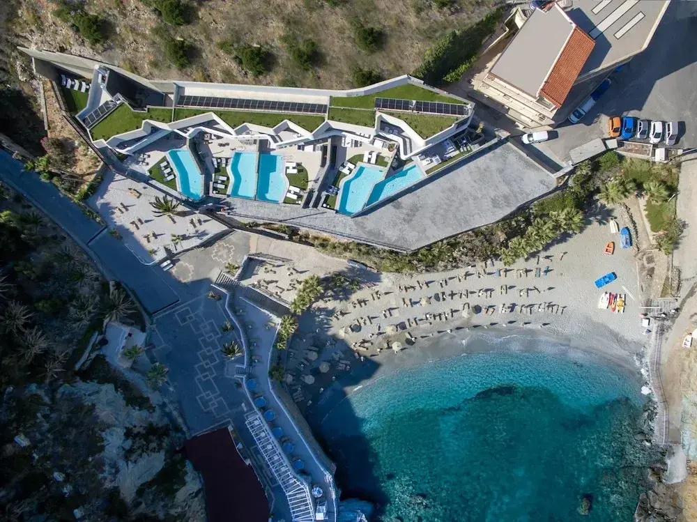 Made By The Sea Villas 8 Bdrm