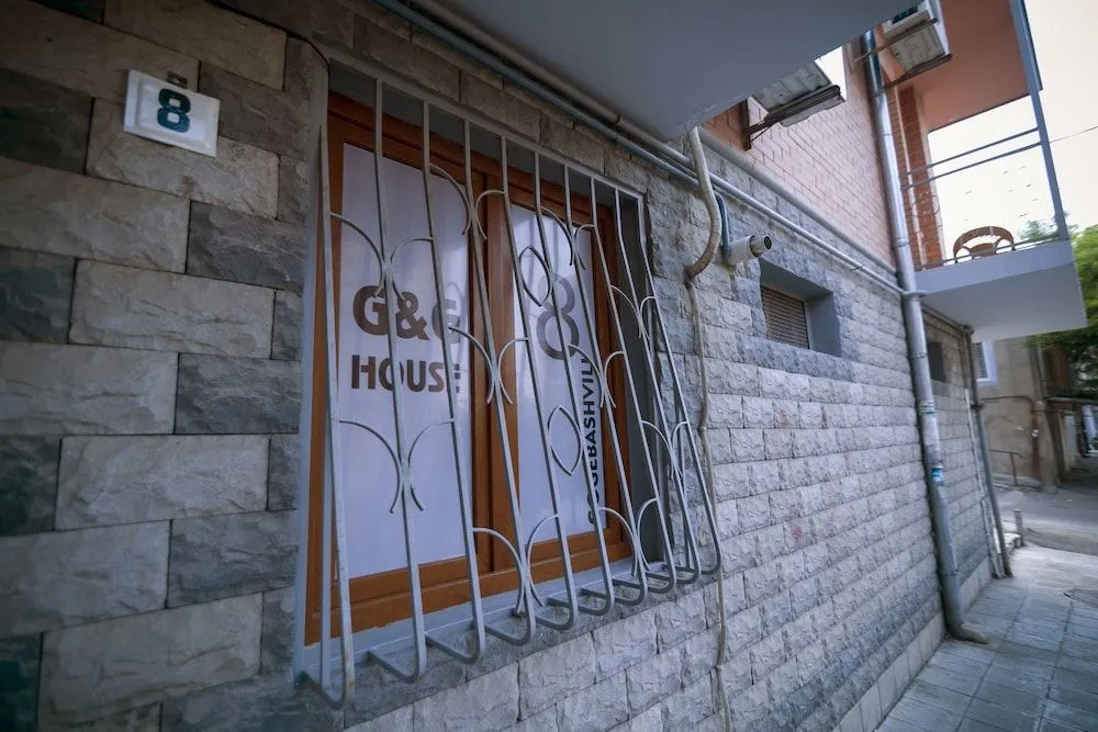G&G House