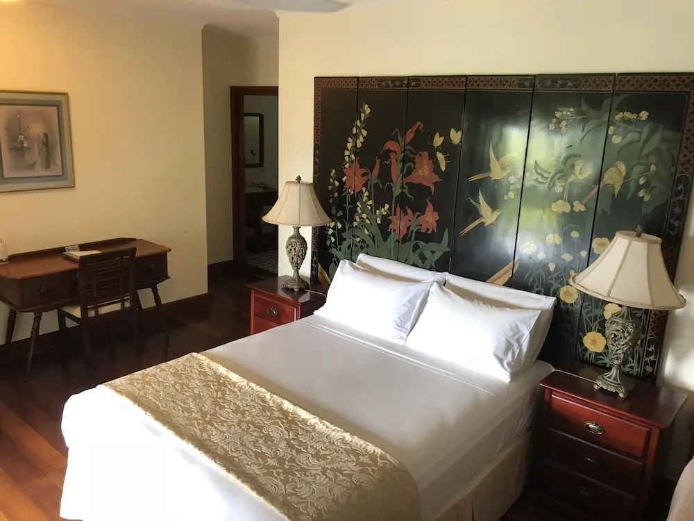 Deluxe Double room with balcony and with view (full double bed)