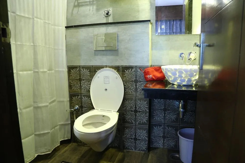 OYO 555 Hotel Mourya - Général