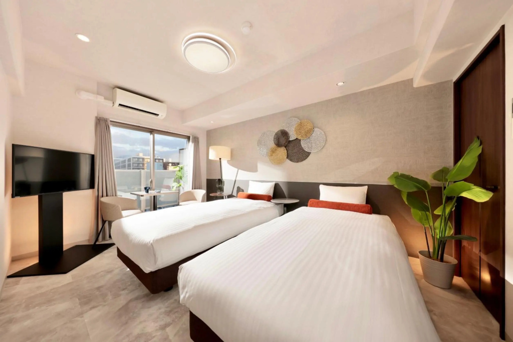 Dotombori Crystal Hotel 3 in Osaka