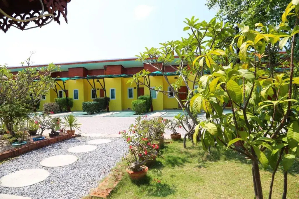 The Moonlight Resort - фото 12
