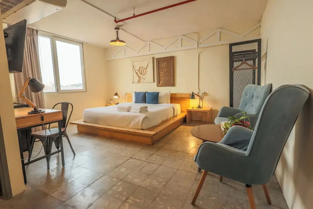 Standard Suite