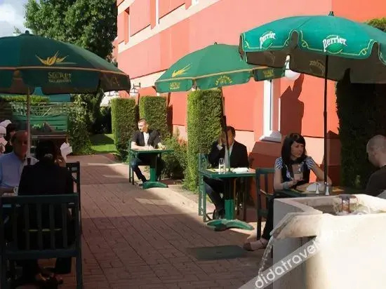 Hotel photo 10