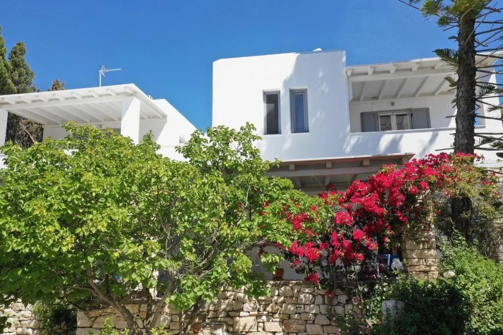 Kiki's Dream Refurbished Apartment With a Bacony and sea Views