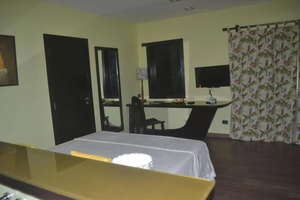 Lara Hotel - Général