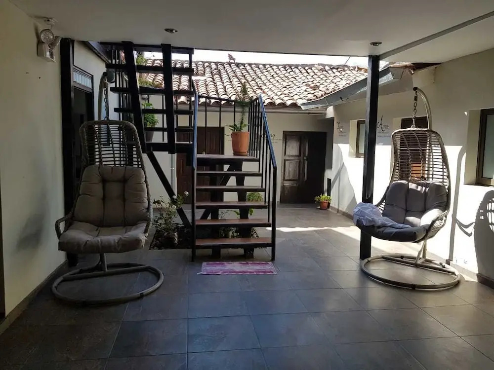 Economy room