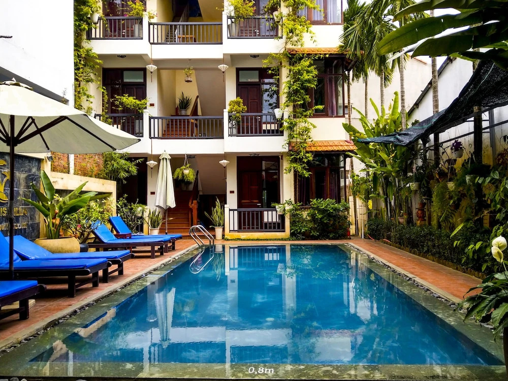 Deluxe Double room with balcony and with view (full double bed)