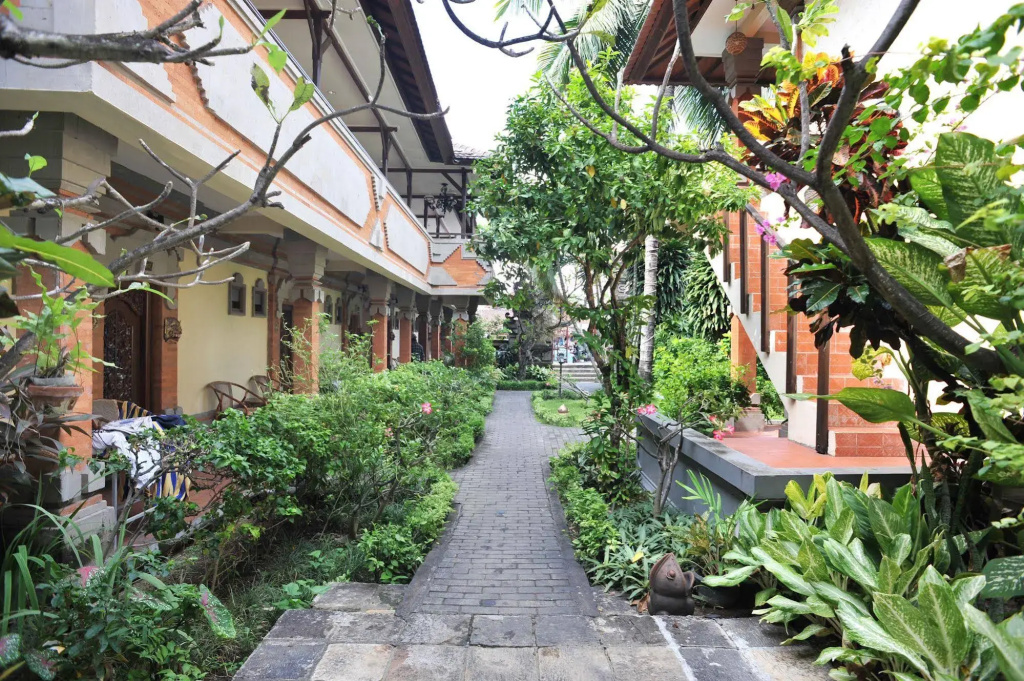 Airy Legian Werkudara Kuta Bali