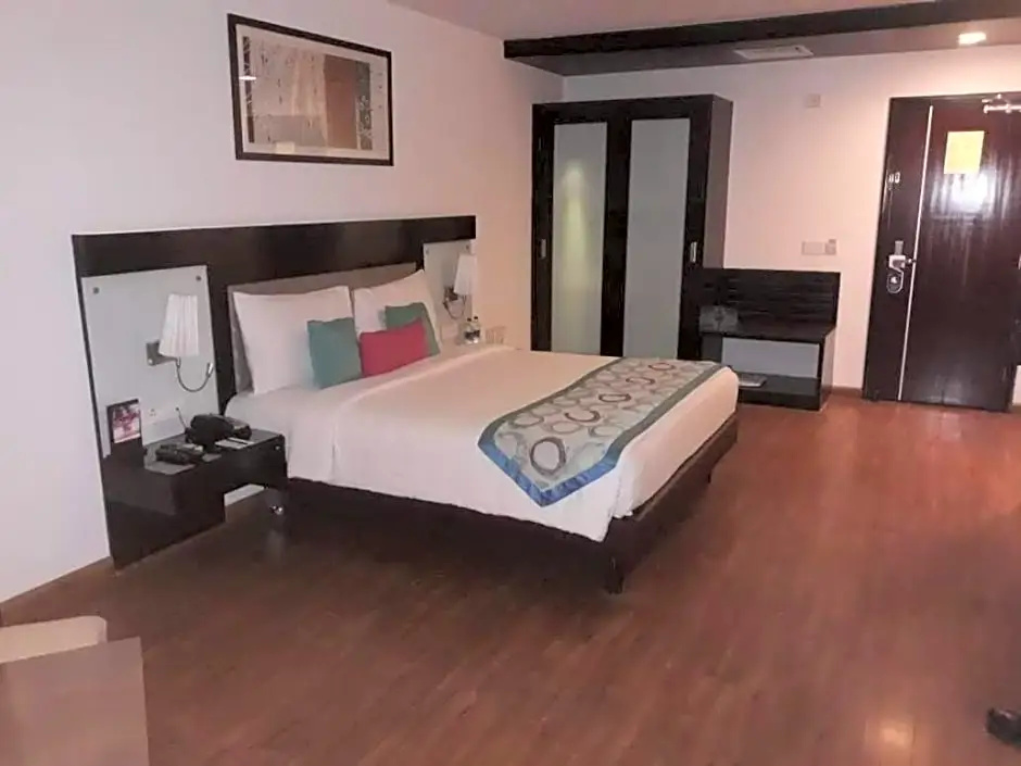 Standard Club room