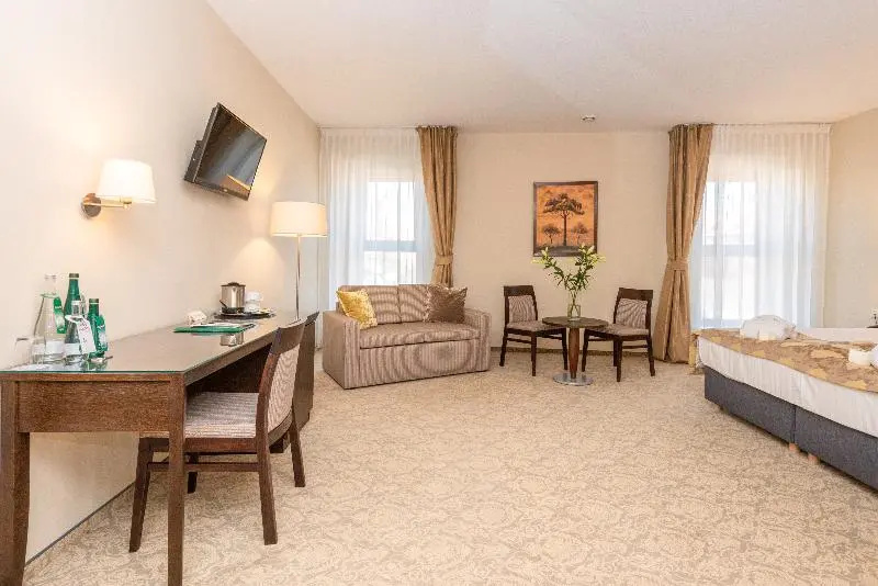 Standard Suite