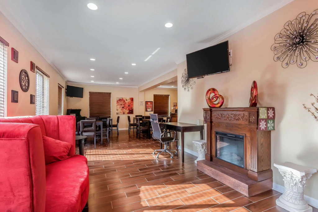 Hotel photo 12