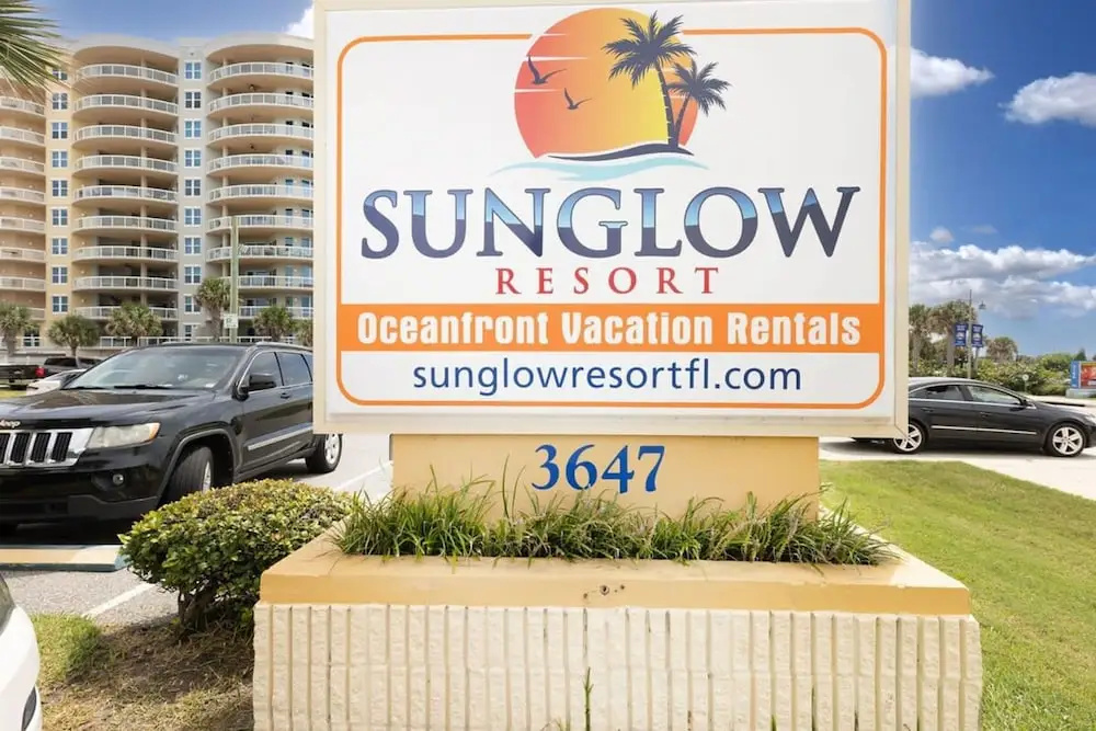 Updated Ocean Front Condo Aquamarine Suite 201