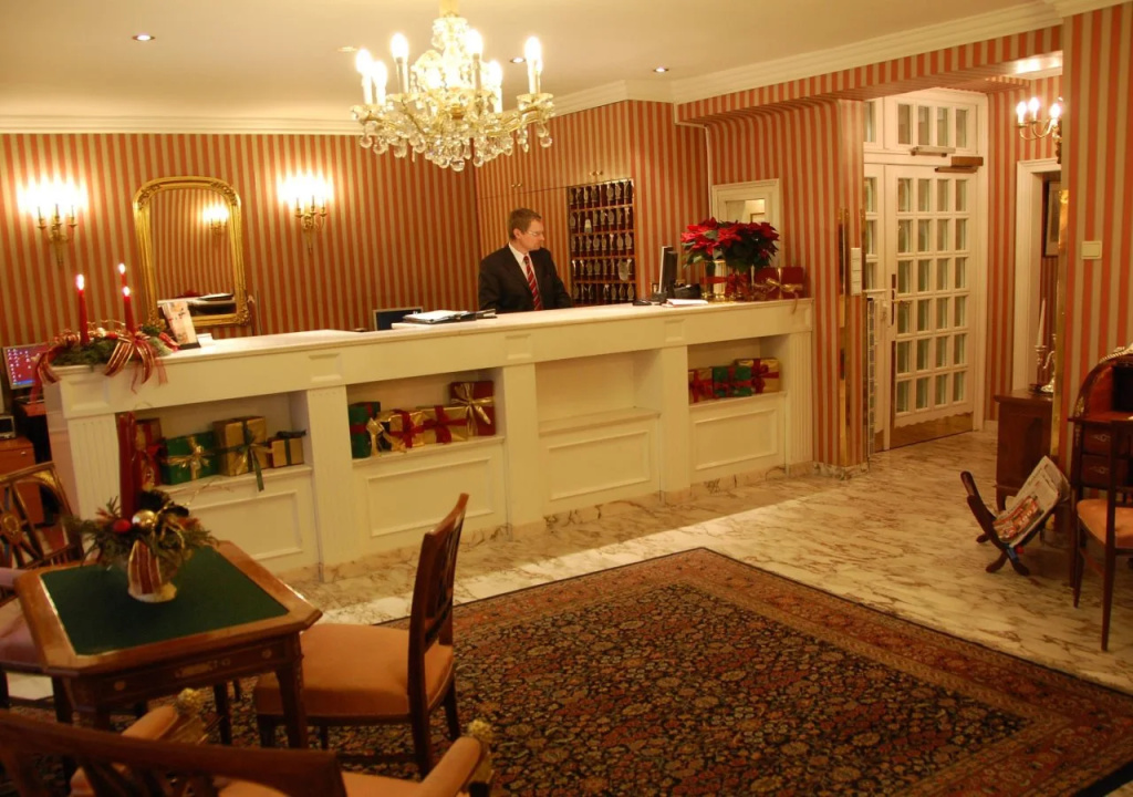 Hotel photo 11