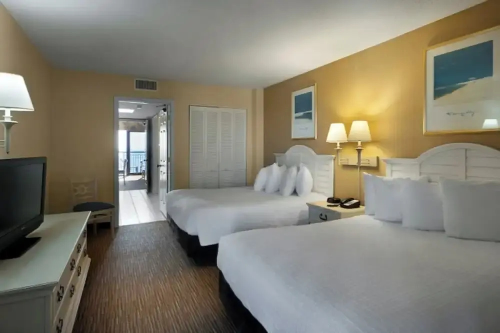 1 Bedroom Standard Double Suite with balcony and oceanfront (full double bed)
