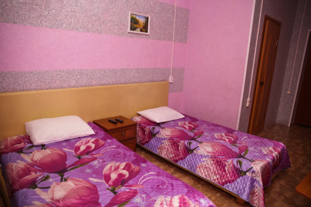 Economy room