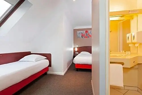 Comfort room