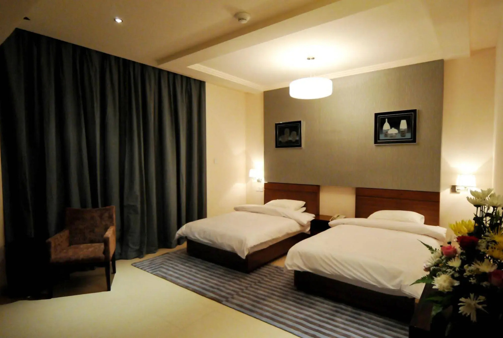Отель Dunes Hotel Apartments Oud Metha в Дубае