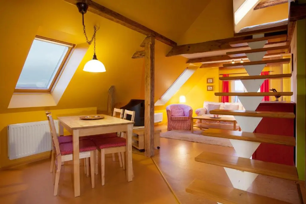 1 Bedroom Attic Apartment with sea view