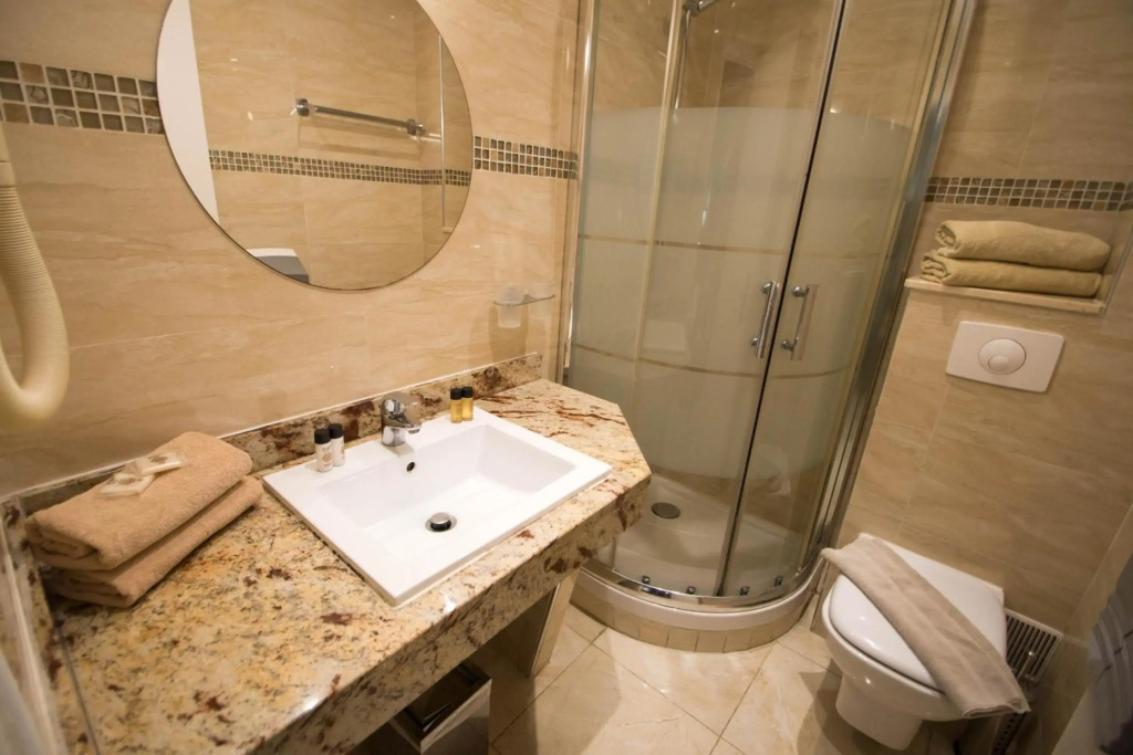 Hotel photo 11
