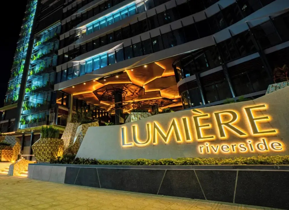 Sunny Lumiere Riverside Luxury Residence