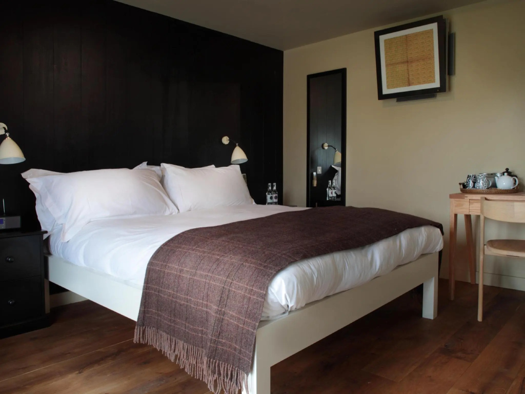 Standard room with garden view
