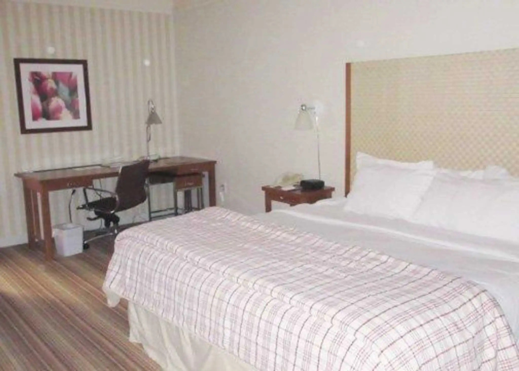 Hawthorn Extended Stay by Wyndham Chambersburg - Chambres