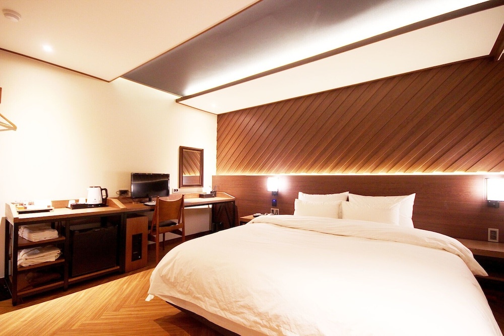 Busan Gwangalli Hotel Mango — 4