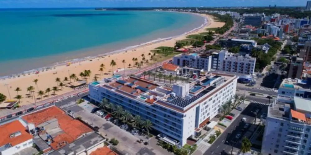 Beach & Waterfront