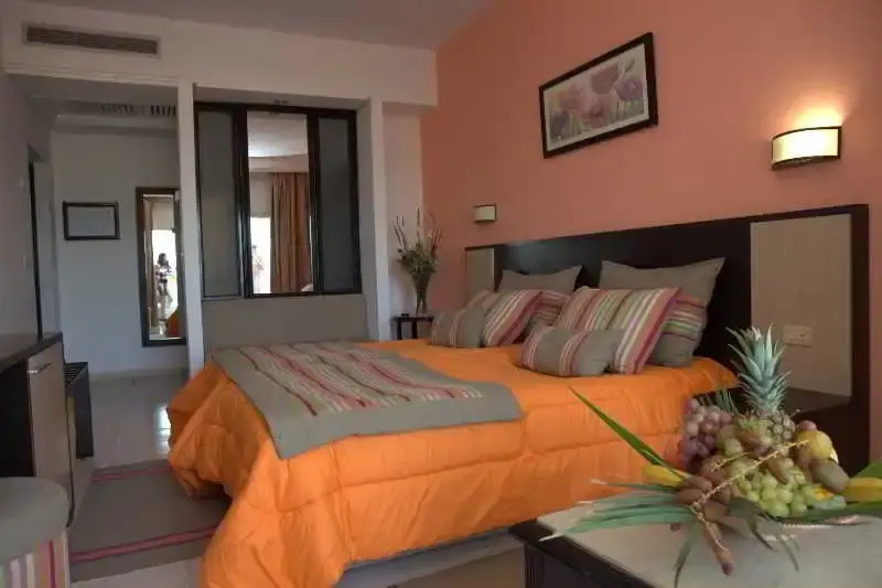 Hotel Ezzahra Dar Tunis - Chambres