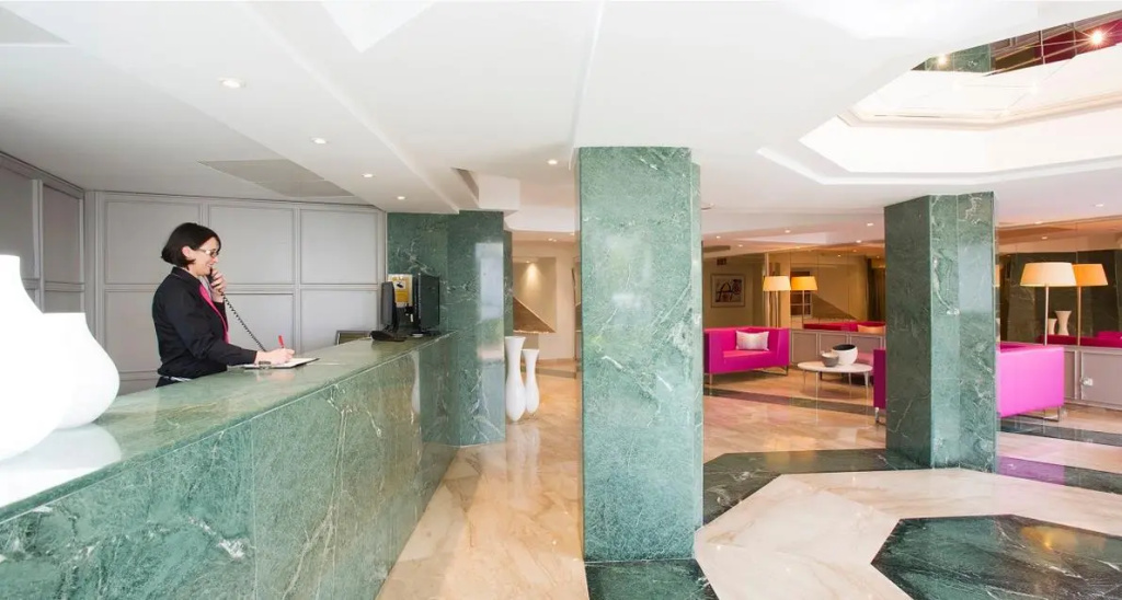 Hotel photo 30