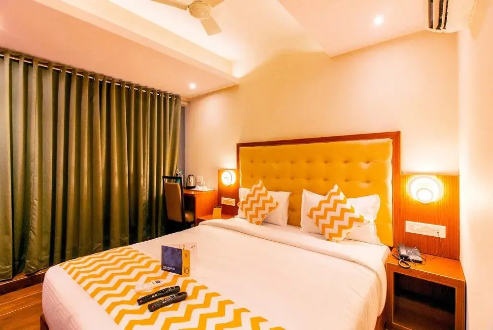 Aromas Hotel @ Mumbai