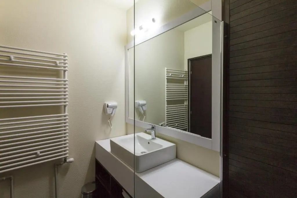Ymy Hotel - Chambres