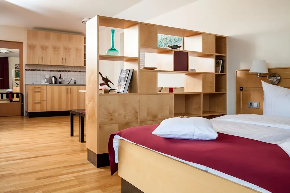 Comfort room with balcony