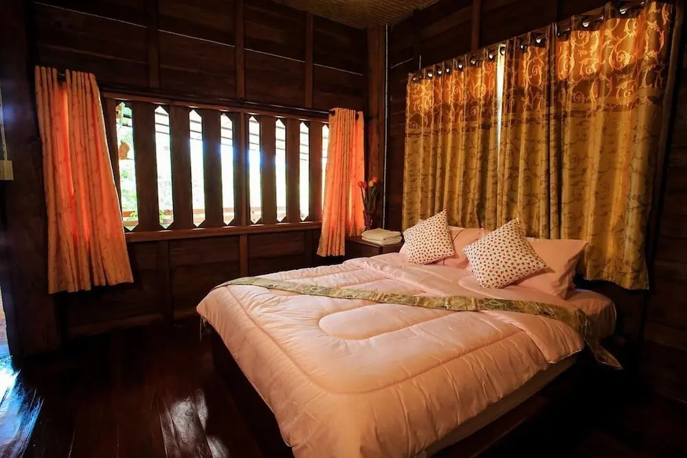 Superior Double room with balcony and with garden view (full double bed)