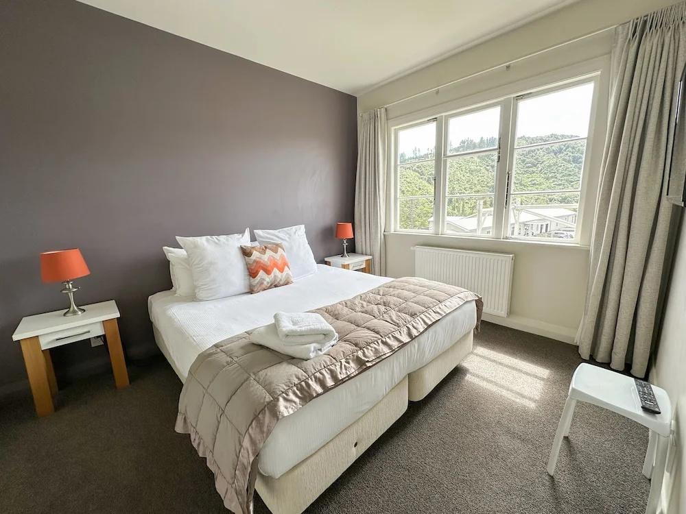 Double Studio (twin beds)
