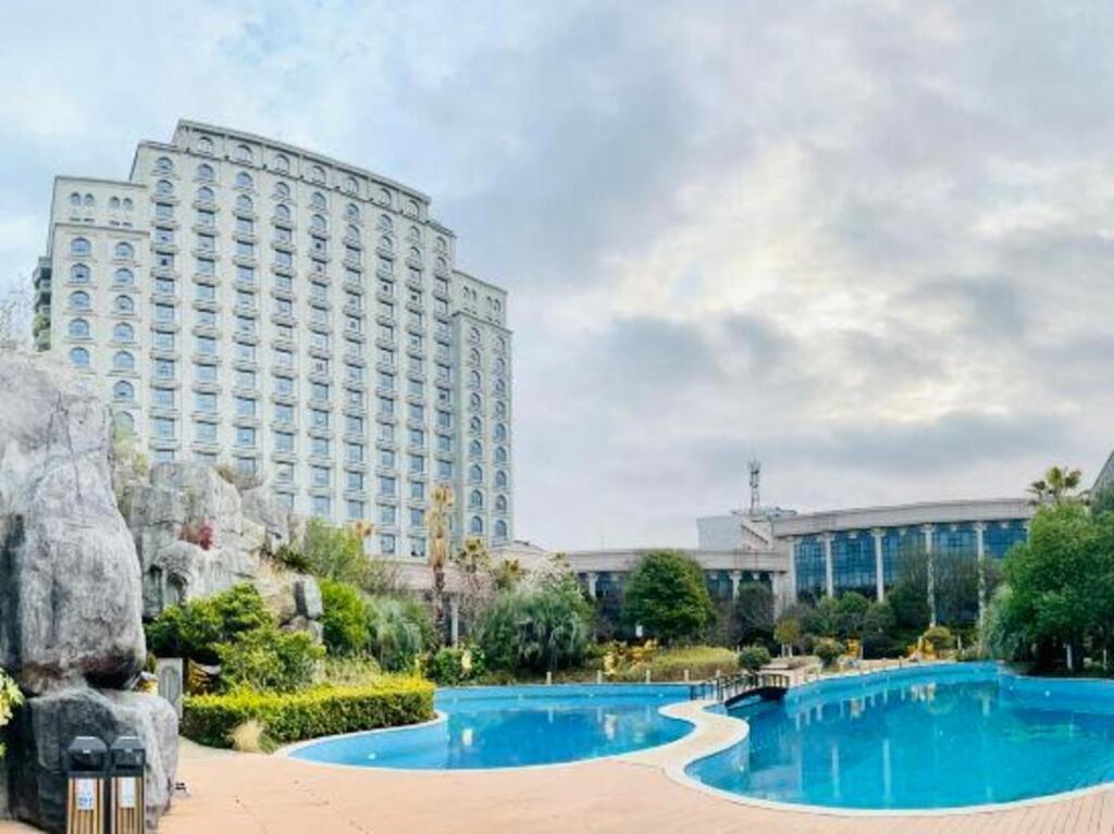 Pinghu Sun Lake Hotel