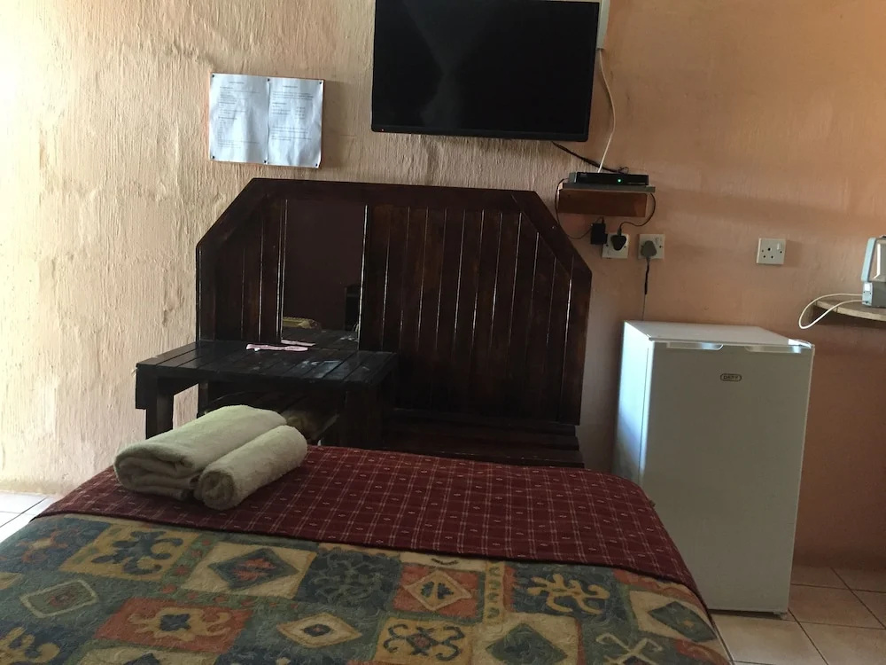 Economy Double room with view (twin beds)