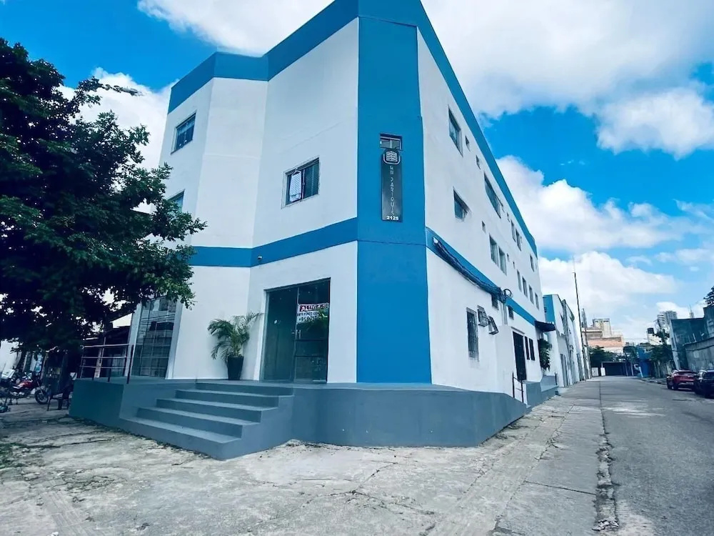 HN Pariquis
