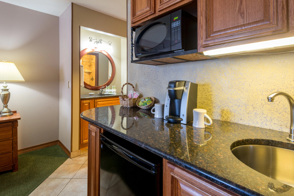 Holiday Inn Express Hotel & Suites Raton by IHG - фото 21