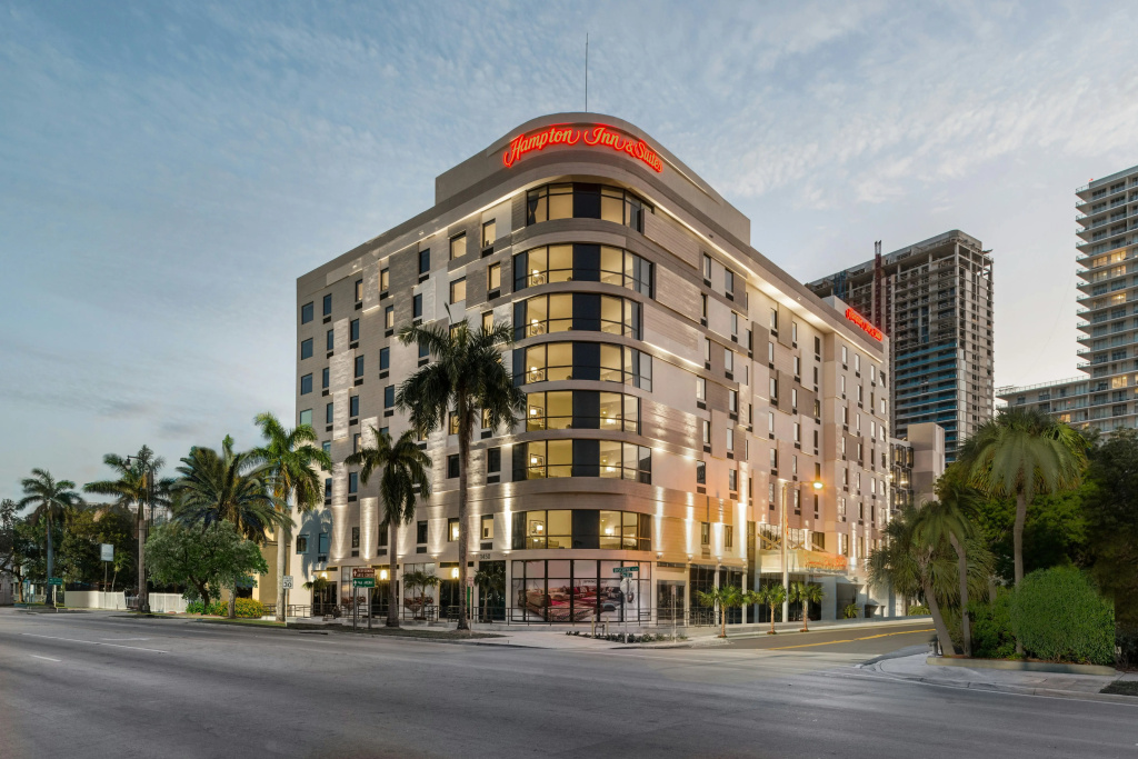 Hampton Inn & Suites Miami Wynwood Design District
