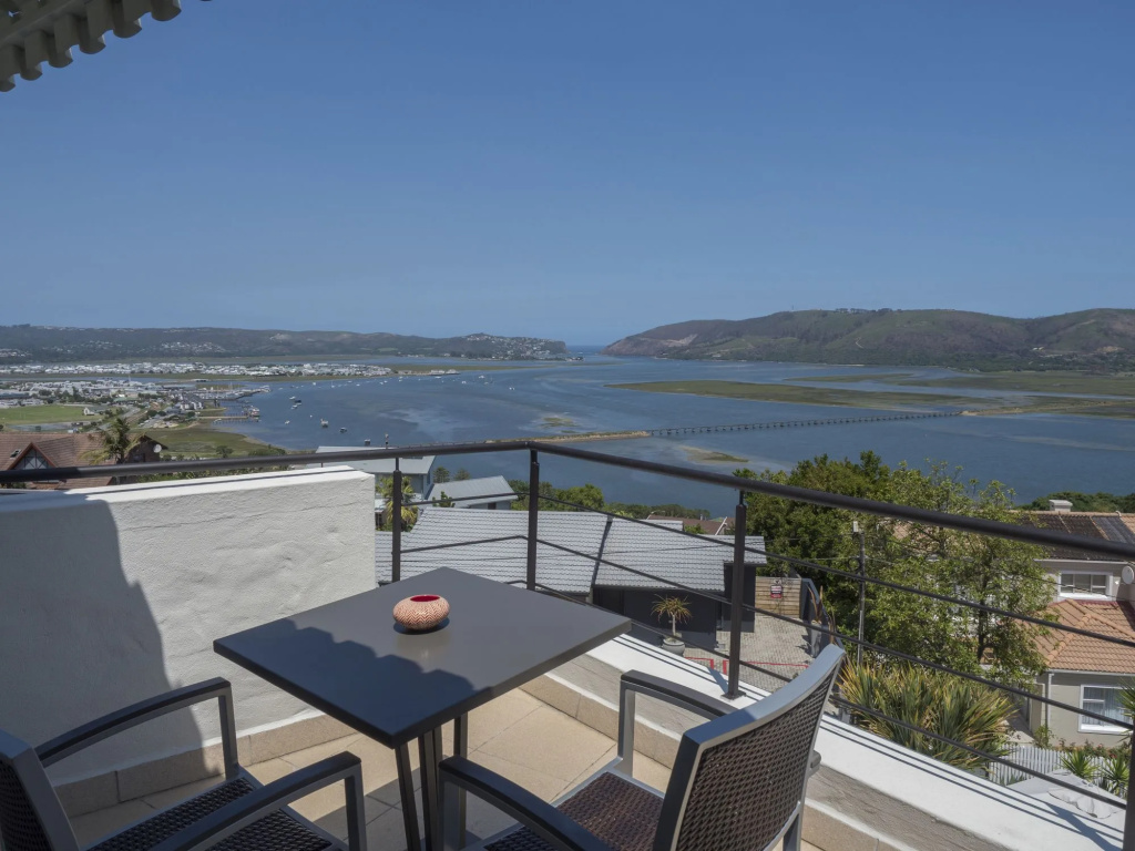 Villa Afrikana Guest Suites