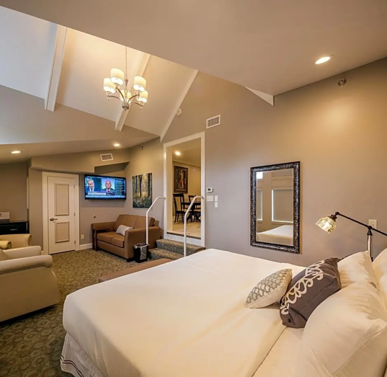 Deluxe Double Studio (full double bed)