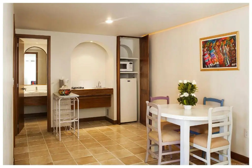 2 Bedrooms Villa