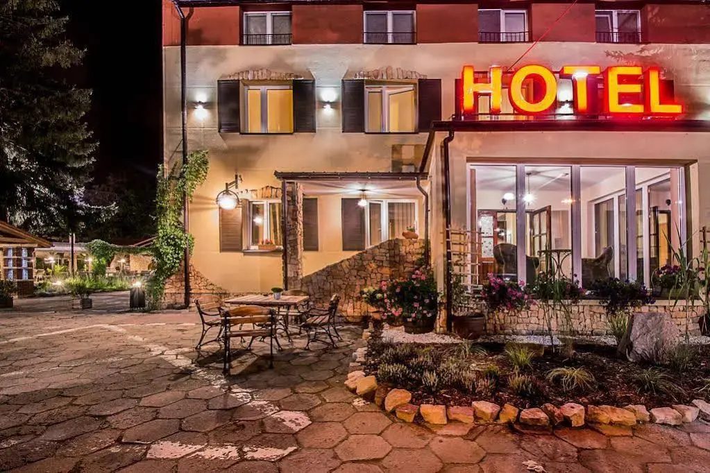 Hotel photo 21
