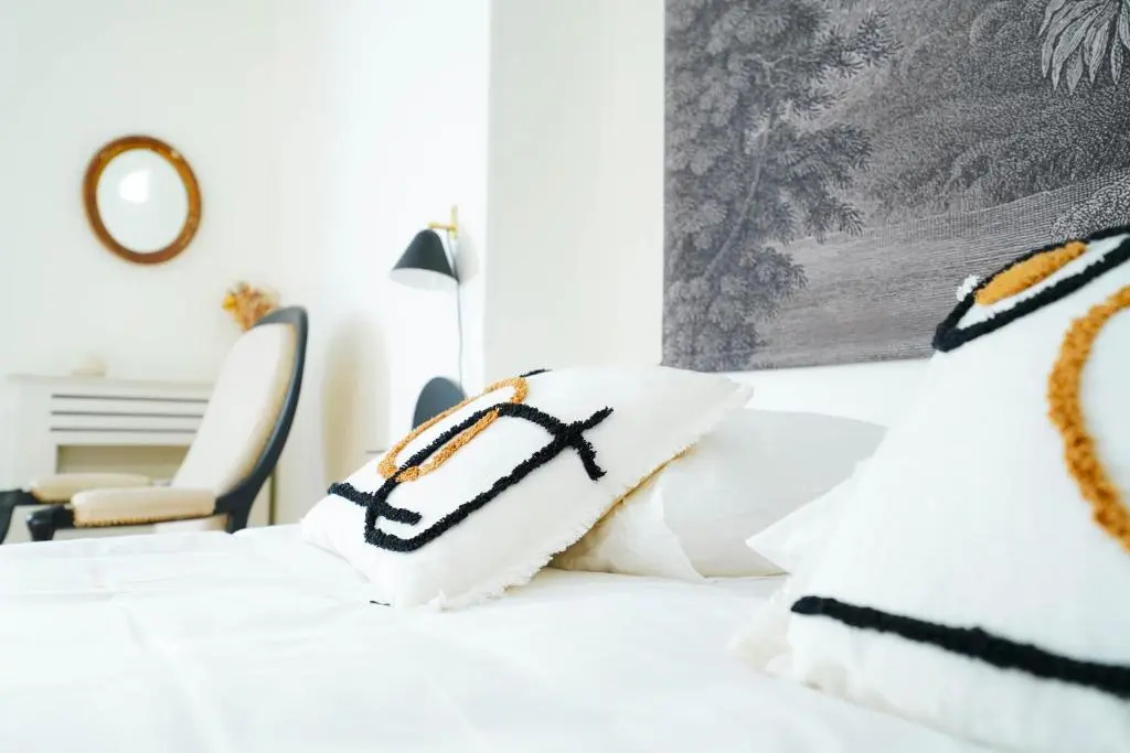 Standard Double room with balcony (full double bed)